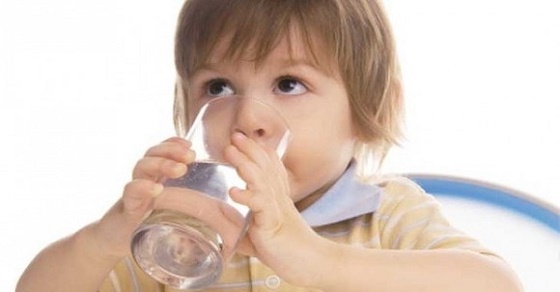 Hãy uống thật nhiều nước để ngăn chặn ngay tình trạng nấc cục 