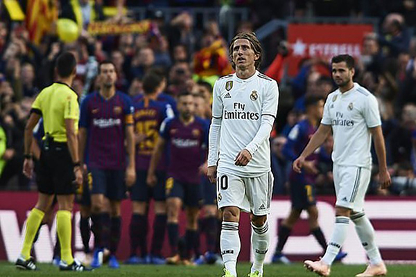 3 nguyên nhân chính dẫn đến thất bại tan nát của Real trước Barca