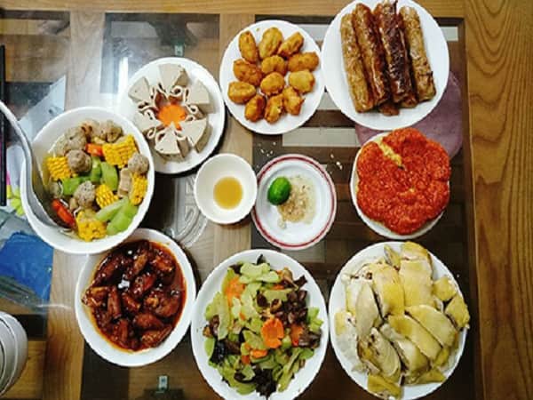 Mâm cỗ cúng giỗ con