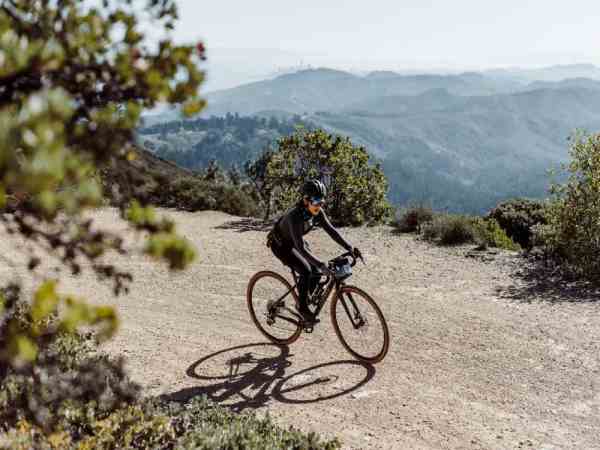 Cách đạp xe giảm mỡ bụng hiệu quả